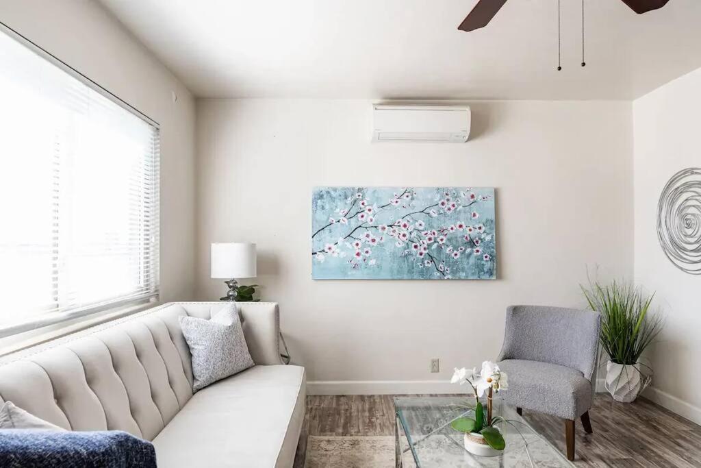 Casa Italia -2Br- Free Driveway Parking For 2 Cars Appartement San Diego Buitenkant foto