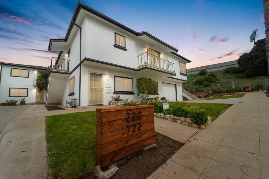 Casa Italia -2Br- Free Driveway Parking For 2 Cars Appartement San Diego Buitenkant foto